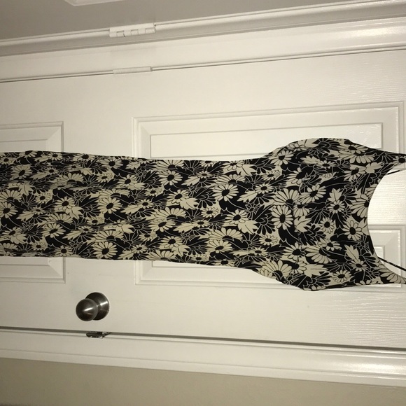 Flower Sundress - Picture 1 of 2